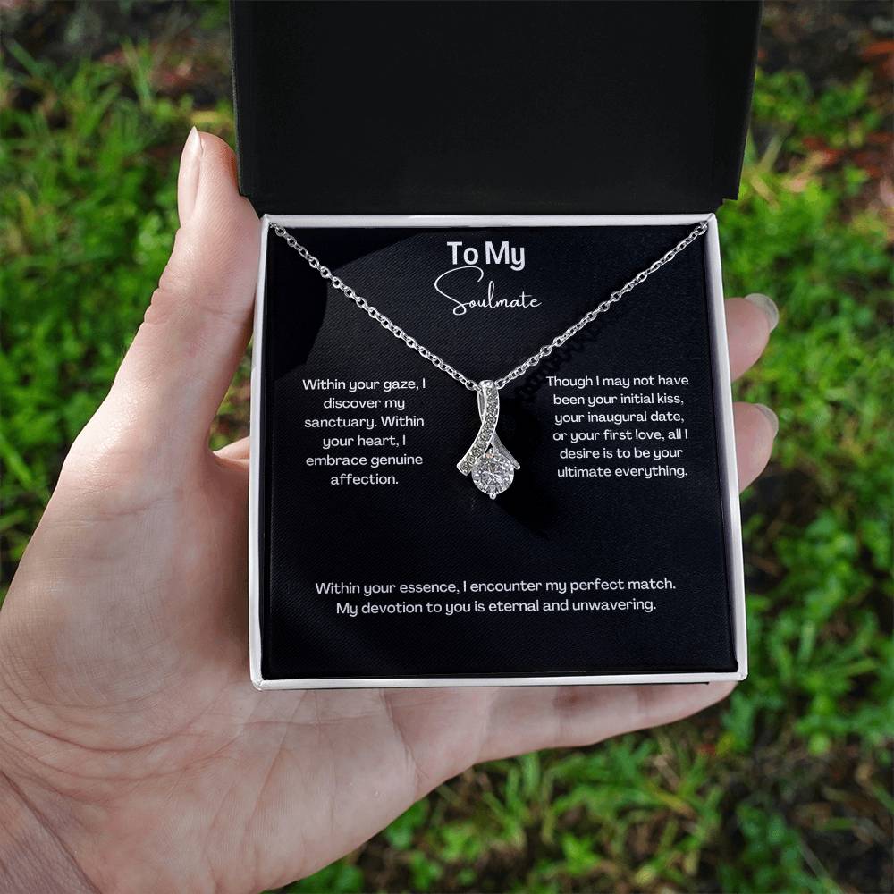 My Soulmate | Alluring Beauty Necklace